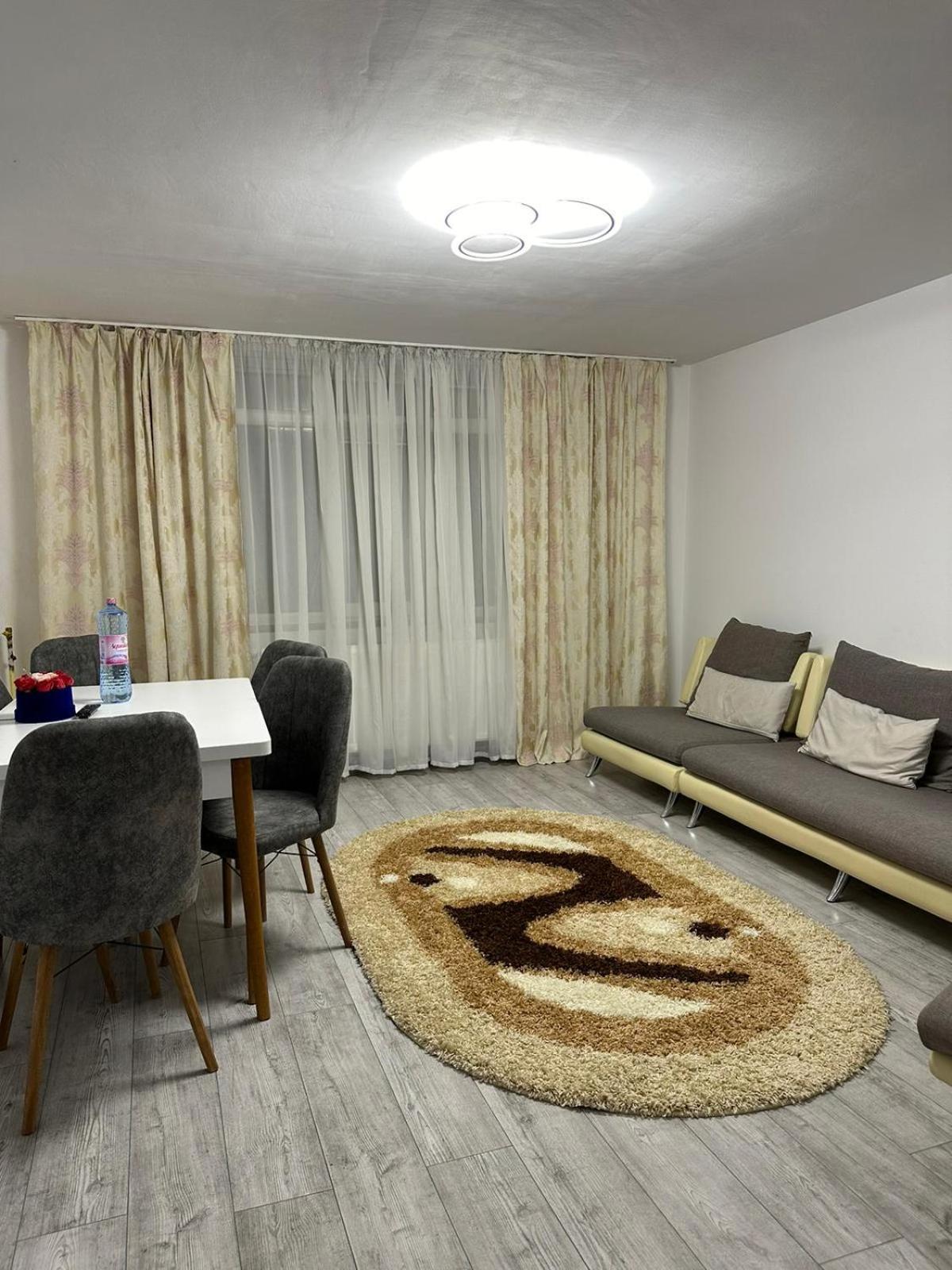 Special Apartment Nadeva Suceava Exterior photo