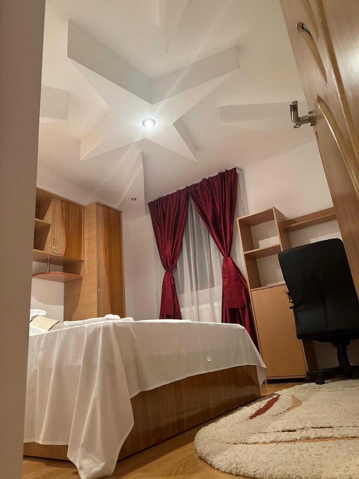 Special Apartment Nadeva Suceava Exterior photo
